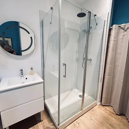 ホームステイ Chambre Lumineuse Les Chambres Bannacker 25 M2 Centre & Gare A Pied ウィッサンブール